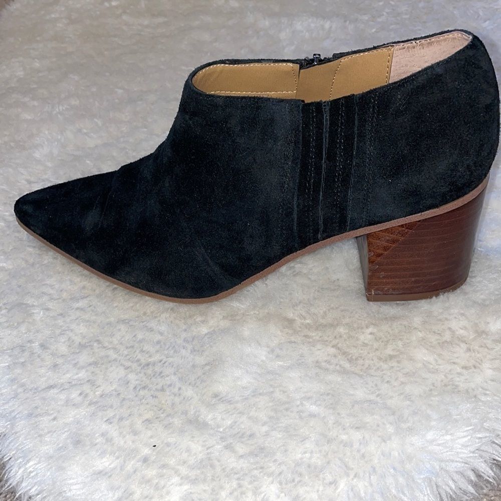 Franco Sarto Takoma Black Suede Ankle Boots Size 9